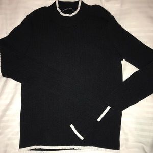 black and white brandy melville long sleeved🖤🤍